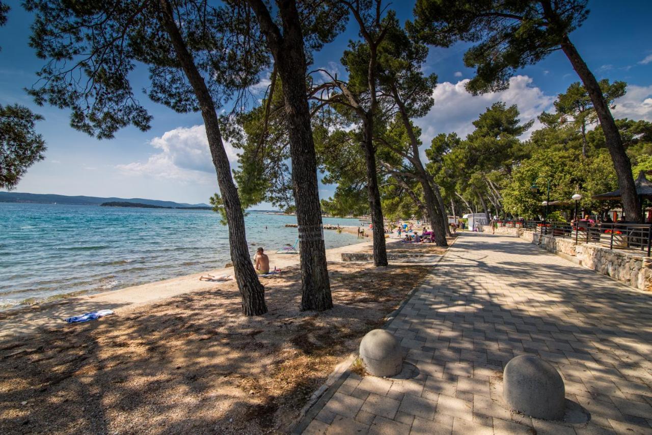 Grande Glamping With Pool Hotell Biograd Na Moru Eksteriør bilde